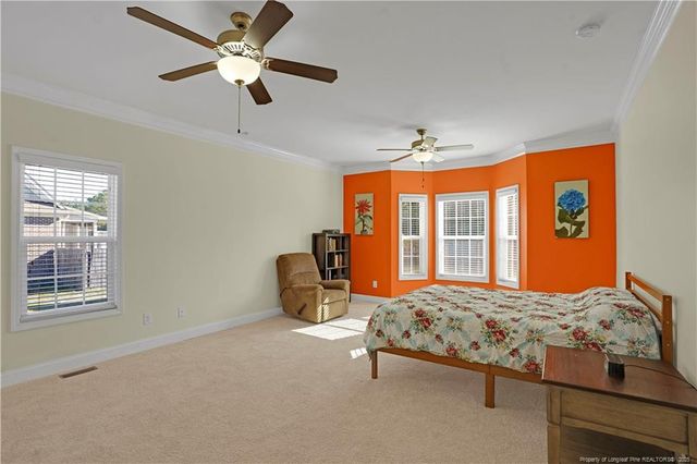 2816 Sand Trap Lane, Hope Mills, NC 28348