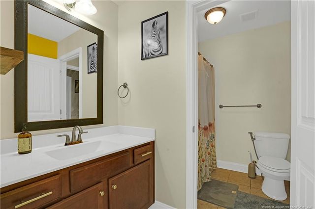 2816 Sand Trap Lane, Hope Mills, NC 28348