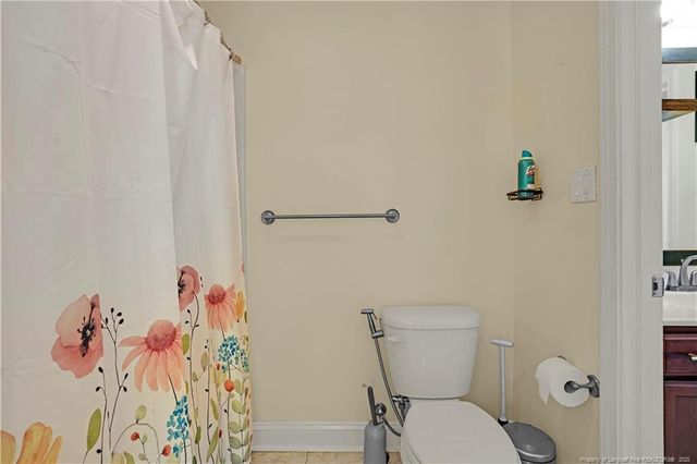 2816 Sand Trap Lane, Hope Mills, NC 28348