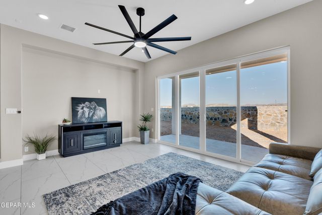 12435 Carter Cash Court, El Paso, TX 79928