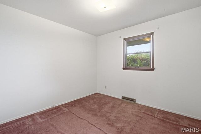 57 W Ofallon Drive, O'fallon, MO 63366