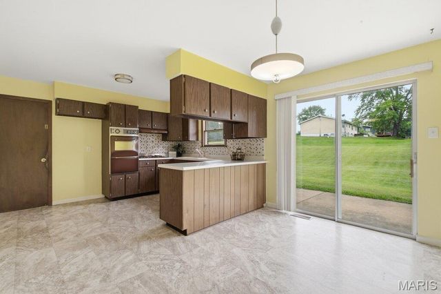 57 W Ofallon Drive, O'fallon, MO 63366