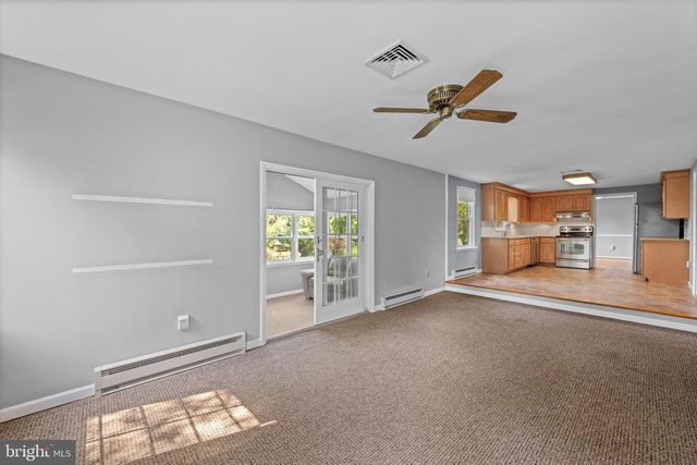 258 MONACY RD, Coatesville, PA 19320