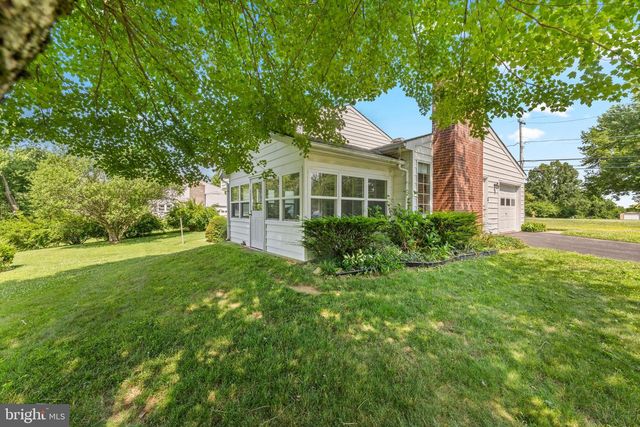 258 MONACY RD, Coatesville, PA 19320