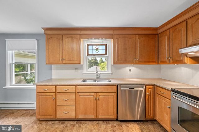 258 MONACY RD, Coatesville, PA 19320