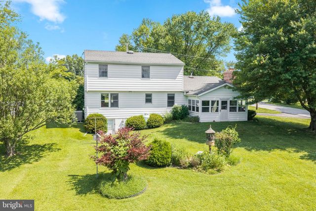 258 MONACY RD, Coatesville, PA 19320