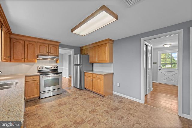 258 MONACY RD, Coatesville, PA 19320
