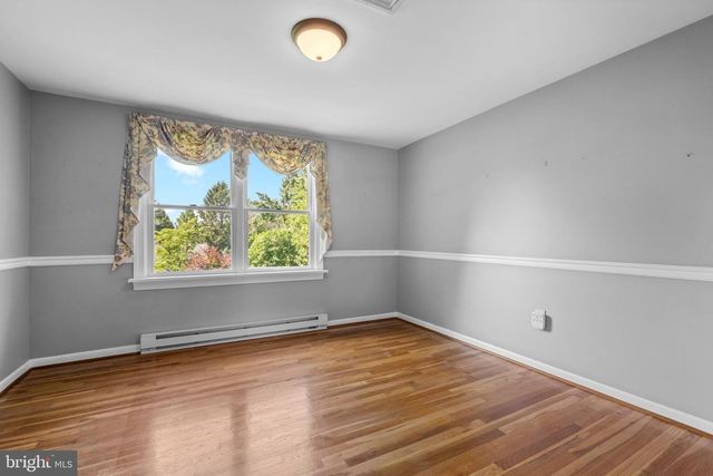 258 MONACY RD, Coatesville, PA 19320