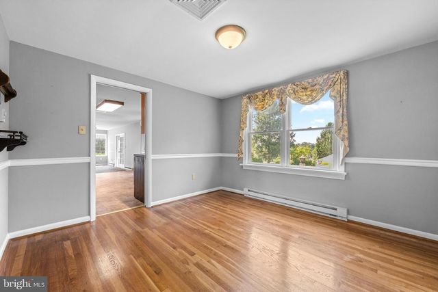 258 MONACY RD, Coatesville, PA 19320