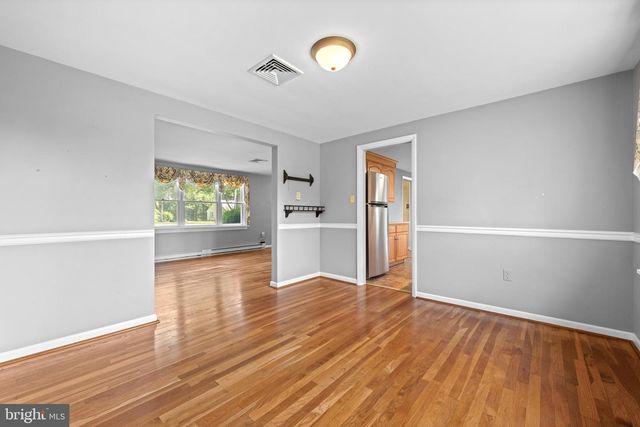 258 MONACY RD, Coatesville, PA 19320