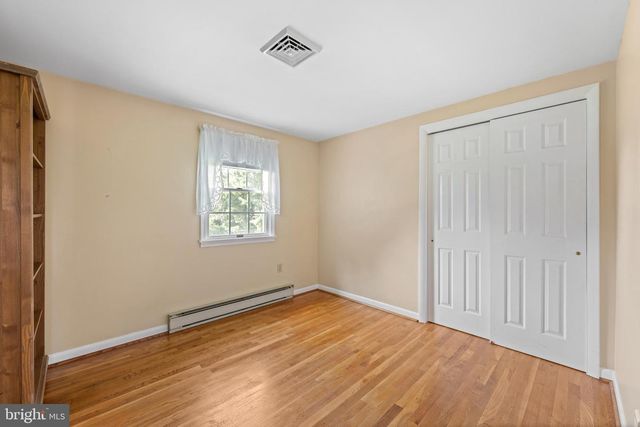 258 MONACY RD, Coatesville, PA 19320