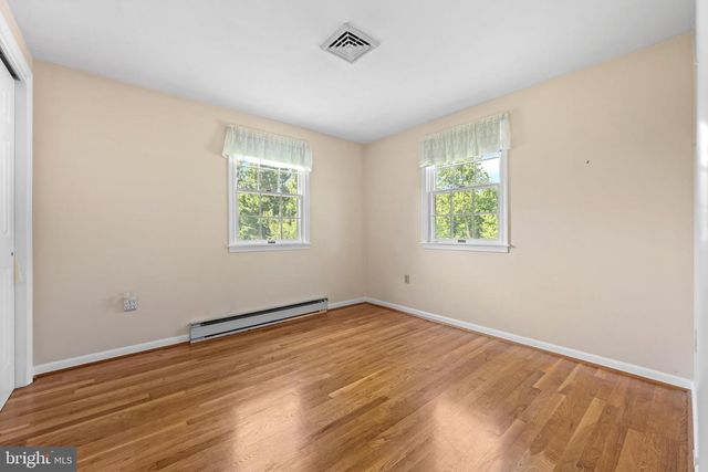 258 MONACY RD, Coatesville, PA 19320