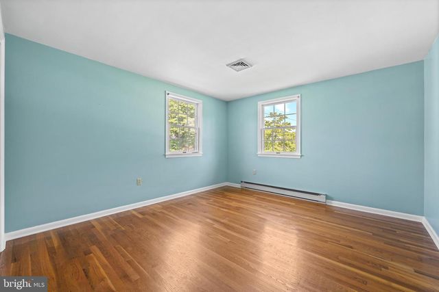 258 MONACY RD, Coatesville, PA 19320