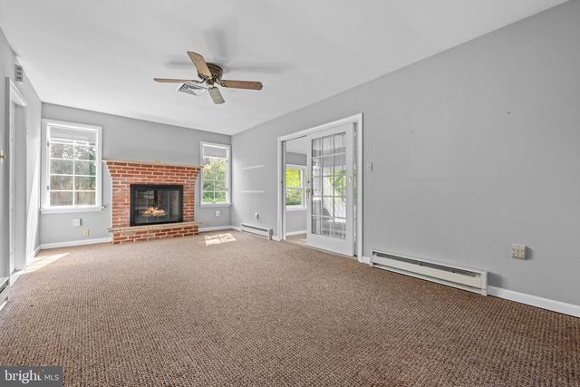 258 MONACY RD, Coatesville, PA 19320