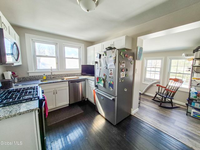 3 Mather Avenue, Colonie, NY 12304