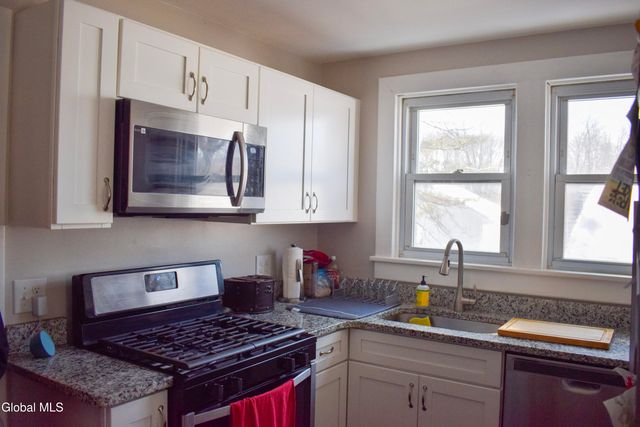 3 Mather Avenue, Colonie, NY 12304