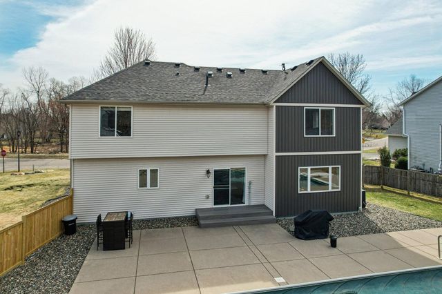 26726 Meadow Ridge Drive, Elko New Market, MN 55020