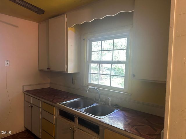 1209 Beverly Drive, Raleigh, NC 27610