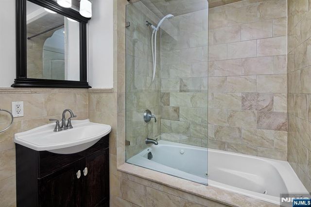 124 68th Street 102, Guttenberg, NJ 07093