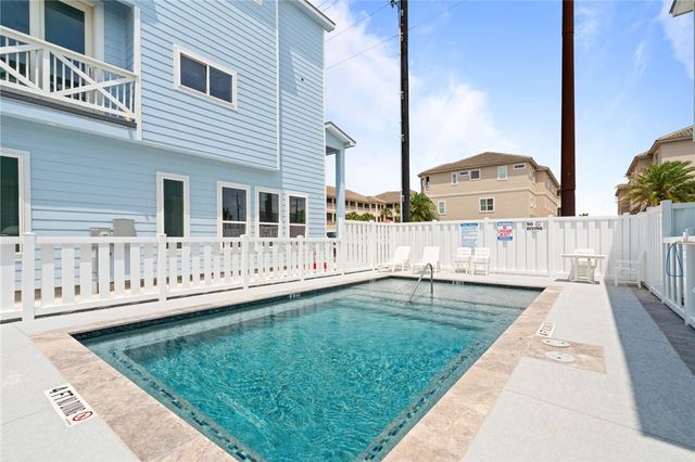 14937 Leeward Dr, Corpus Christi, TX 78418