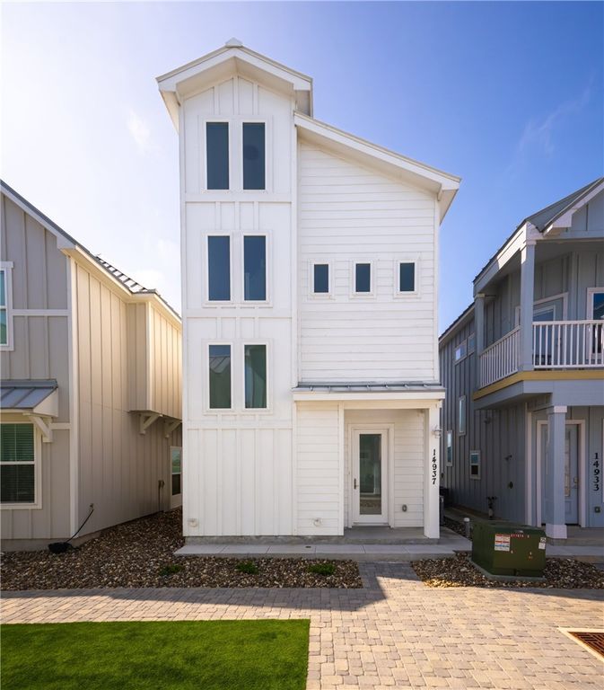 14937 Leeward Dr, Corpus Christi, TX 78418