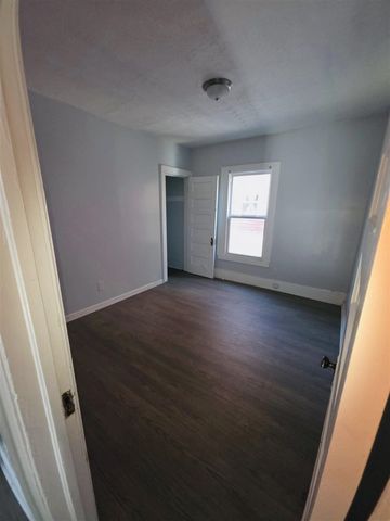 849 Bates Street, Grand Rapids, MI 49506