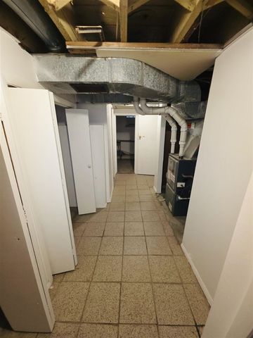 849 Bates Street, Grand Rapids, MI 49506