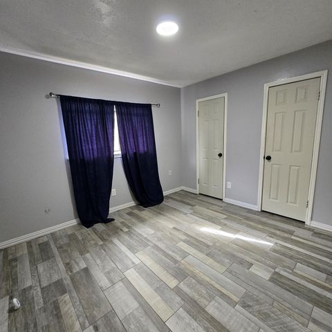 11531 Villa Heights Drive, Houston, TX 77066