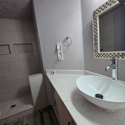 11531 Villa Heights Drive, Houston, TX 77066