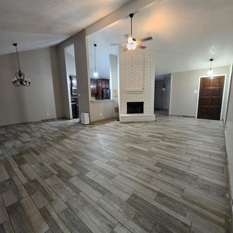 11531 Villa Heights Drive, Houston, TX 77066