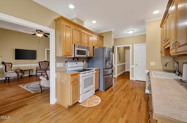 548 Walapai Drive, Fuquay Varina, NC 27526