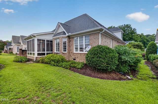 548 Walapai Drive, Fuquay Varina, NC 27526