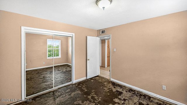 3215 Detroit Avenue, Pascagoula, MS 39581