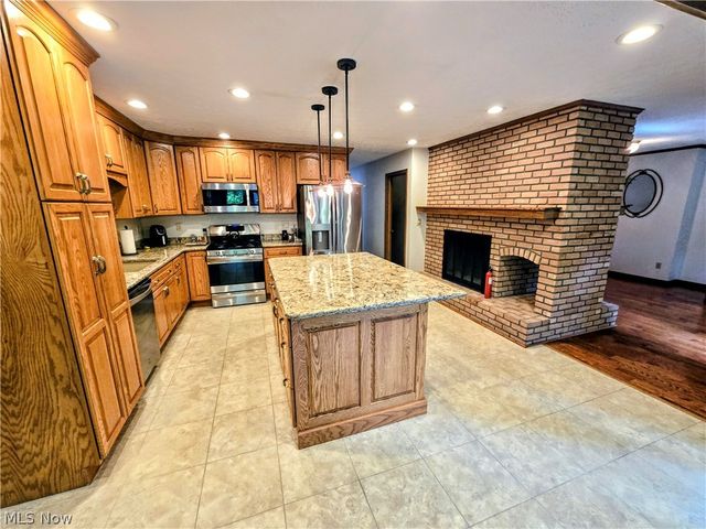 121 Beckett Court, St Clairsville, OH 43950