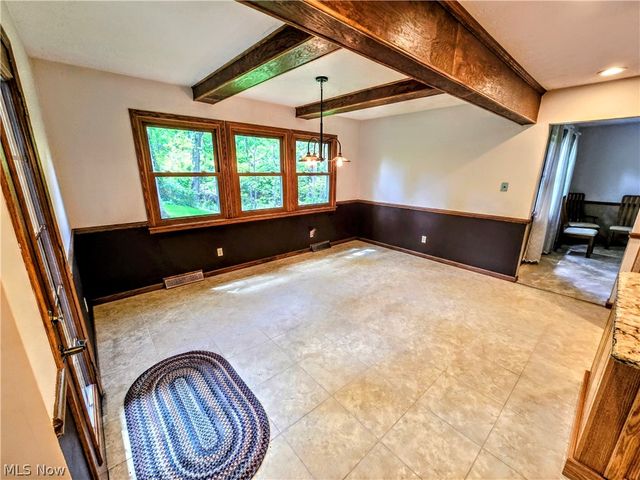 121 Beckett Court, St Clairsville, OH 43950