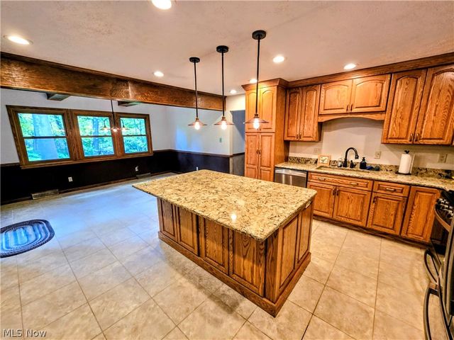 121 Beckett Court, St Clairsville, OH 43950