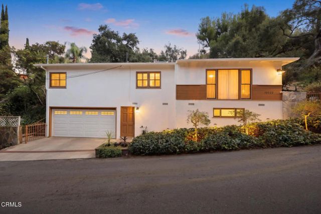 10022 Moy Lane, Sunland, CA 91040