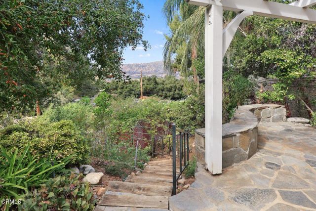 10022 Moy Lane, Sunland, CA 91040