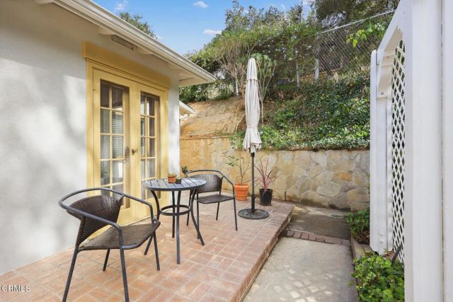10022 Moy Lane, Sunland, CA 91040