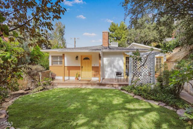 10022 Moy Lane, Sunland, CA 91040
