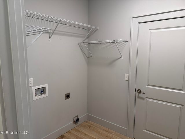 2501 Bienville Boulevard, 523, Ocean Springs, MS 39564