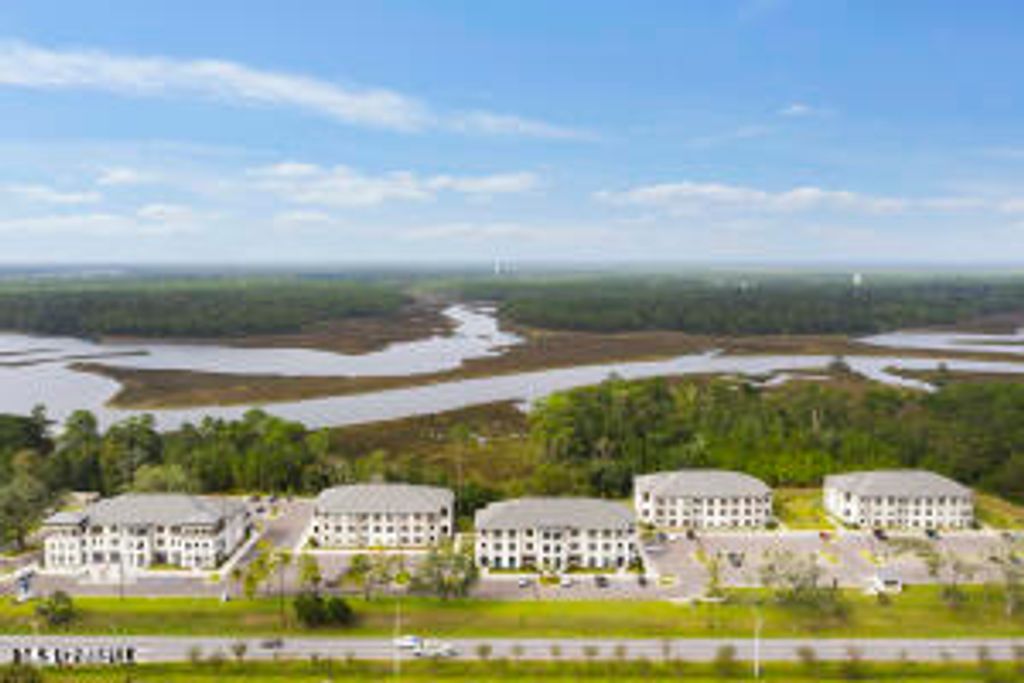 2501 Bienville Boulevard, 523, Ocean Springs, MS 39564