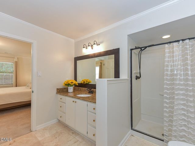 5674 Hamstead Crossing, Raleigh, NC 27612