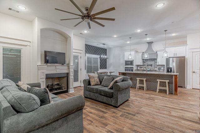 1824 N Culberhouse, Jonesboro, AR 72401