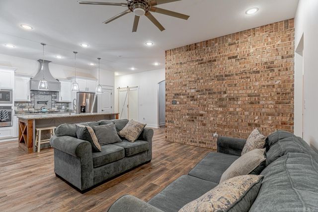1824 N Culberhouse, Jonesboro, AR 72401