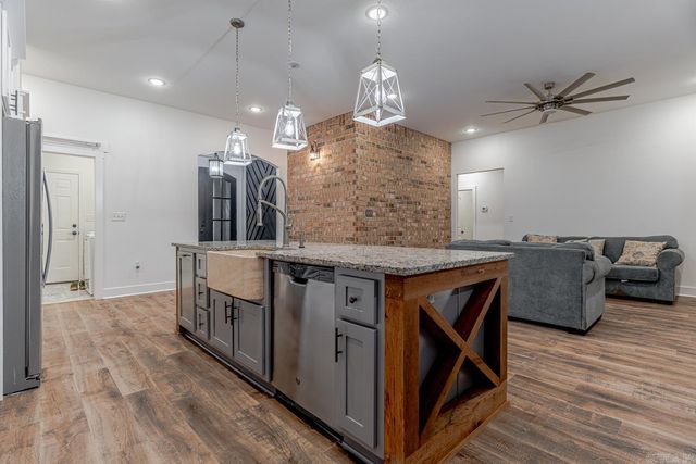 1824 N Culberhouse, Jonesboro, AR 72401