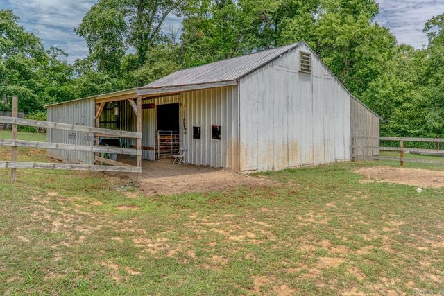 1824 N Culberhouse, Jonesboro, AR 72401