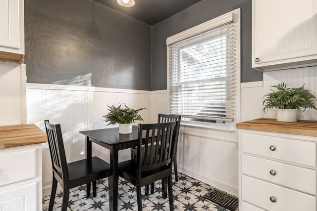 5125 Carrollton Avenue, Indianapolis, IN 46205