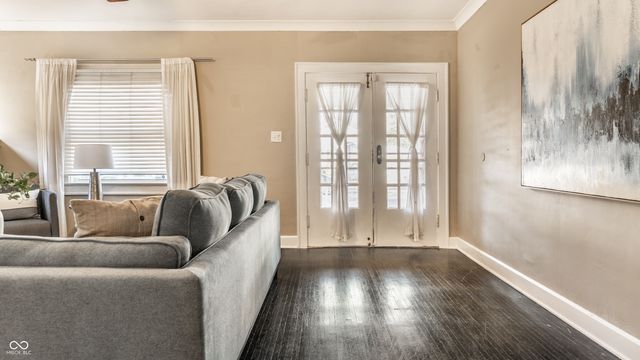 5125 Carrollton Avenue, Indianapolis, IN 46205