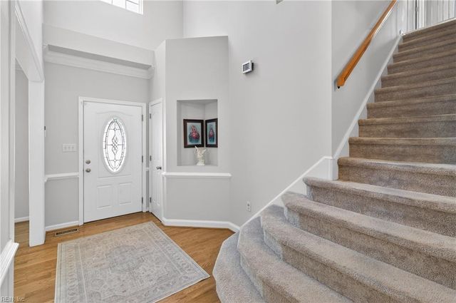 103 W Wedgwood DR, Yorktown, VA 23693